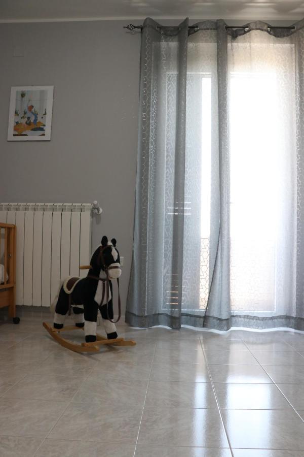 Apartamento Casa Degli Ulivi Con Parcheggio Privato Muro Lucano Exterior foto